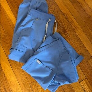 Figs Ceil Blue Jogger Scrub Set